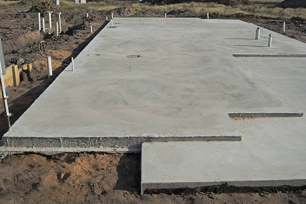 Best Commercial Concrete Contractor  in Algoma, WI
