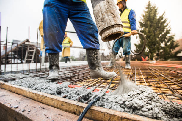 Best Residential Concrete Services  in Algoma, WI
